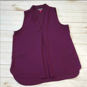 Vince Camuto sleeveless V neck blouse